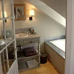 Au Grey D'honfleur 4* Honfleur